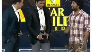Download lagu Arijit Singh award tum hi ho and salman khan insult Arijit mp3