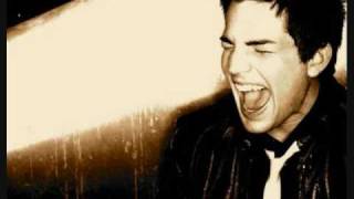 Adam Lambert - No Boundaries