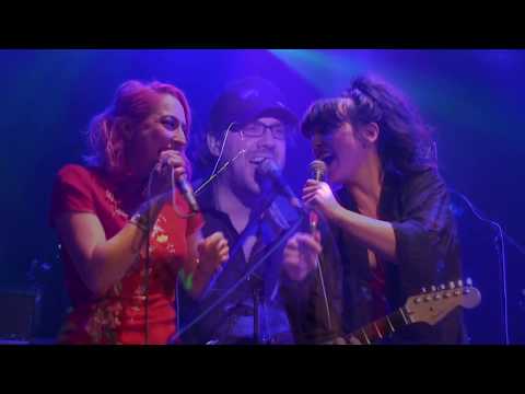 Kung Fu "Daddy D" With Sammi & Shira from Turkuaz 12-16-2017 Toads Place   New Haven, CT