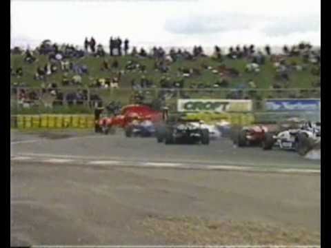 Warren Carway flips British F3 at Croft 1999