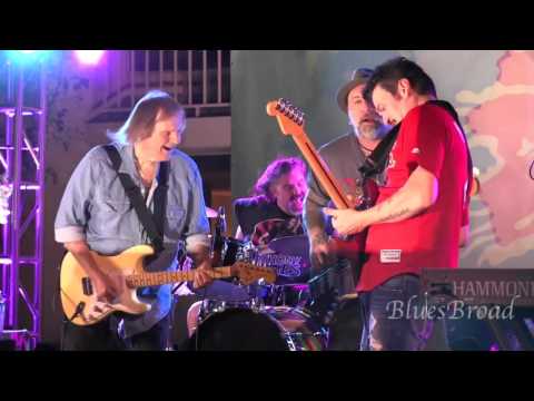 WALTER TROUT with MIKE ZITO - Big Blues Bender 9/11/15