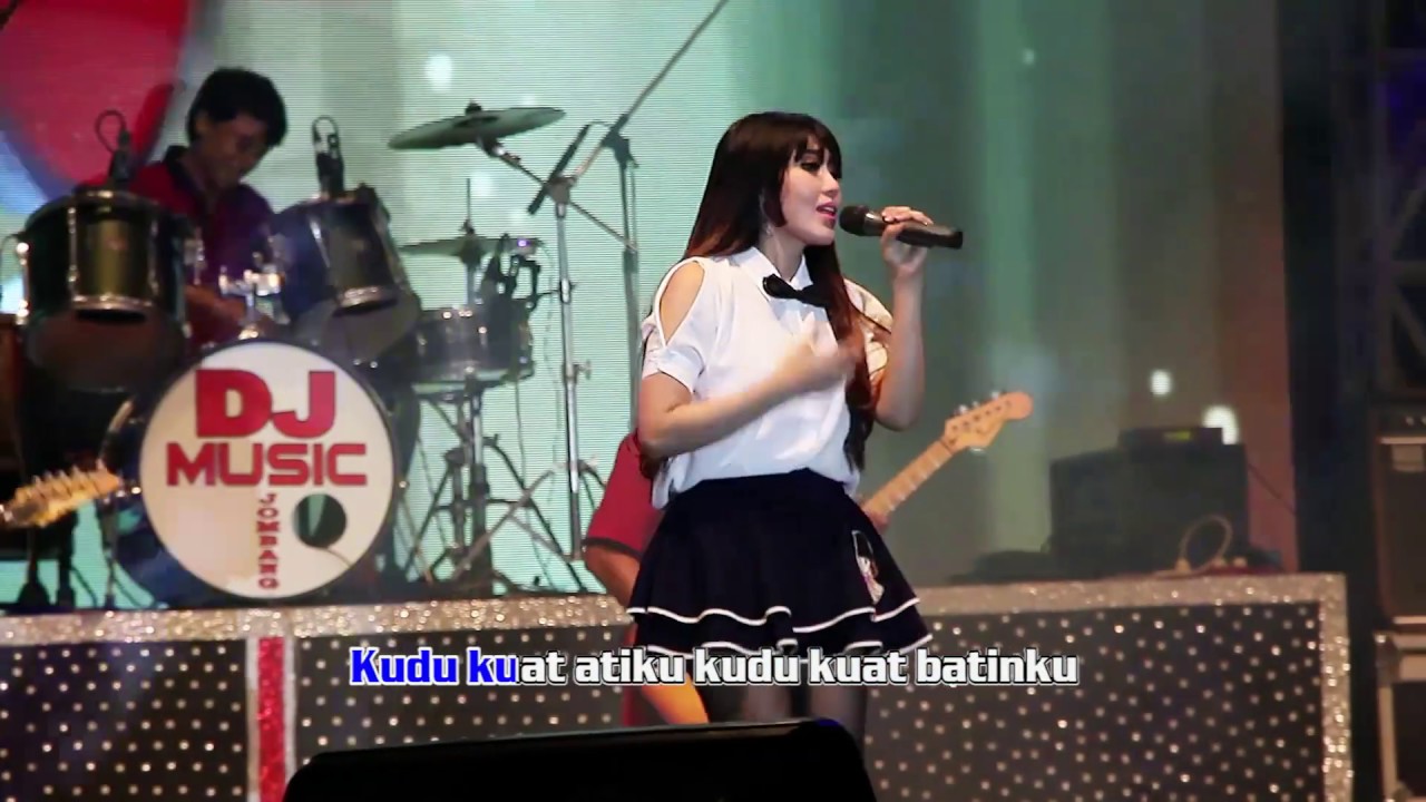VIA VALLEN (OM. SERA) - DITINGGAL RABI - Official Lyric Video