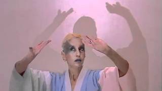 Siouxsie - They follow you