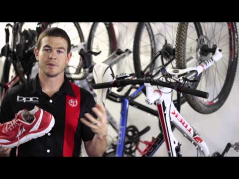 Running Shoe Review - Altra Paradigm vs. Hoka One One - Not An Epic Rap Battle