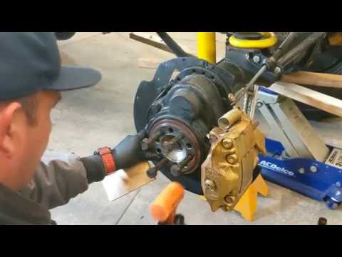 Unimog 416 Doka Hub Seal Replacement
