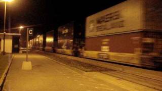 preview picture of video 'CN SD75I's on Canada Day - Brockville Ontario'