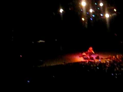 Aaron Lewis w/special appearance from Fred Durst - Outside
