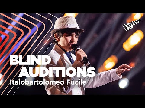 Italobartolomeo is a true showman, like Fred Buscaglione | The Voice Kids Italy | Blind Auditions