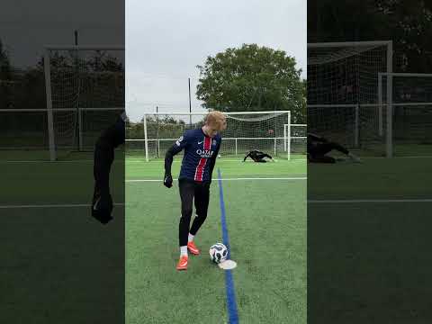 Penalty favoris 🧤 #football #foryou #pourtoi #goalkeeper