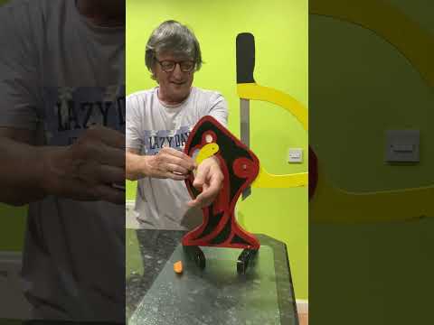 Disecto to arm chopper magic illusion a guillotine effect