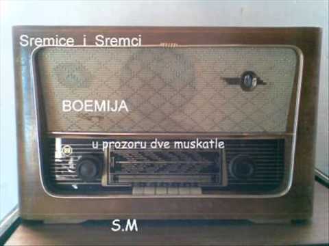 U PROZORU DVE MUSKATLE