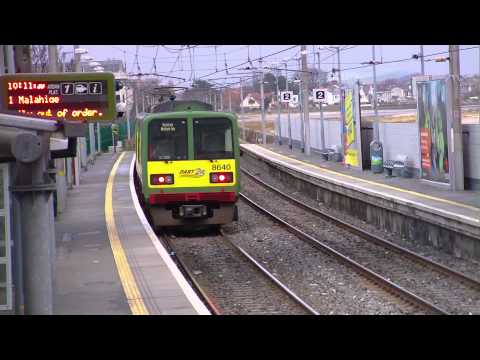 Class 8520 Dart train number 8640 - Booterstown Station