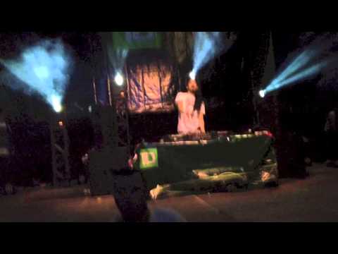 Steve Aoki LIVE - WARP - Woop Woop