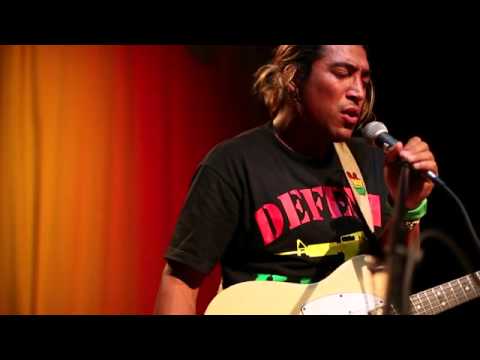 Jordan T - Waiting in Vain live