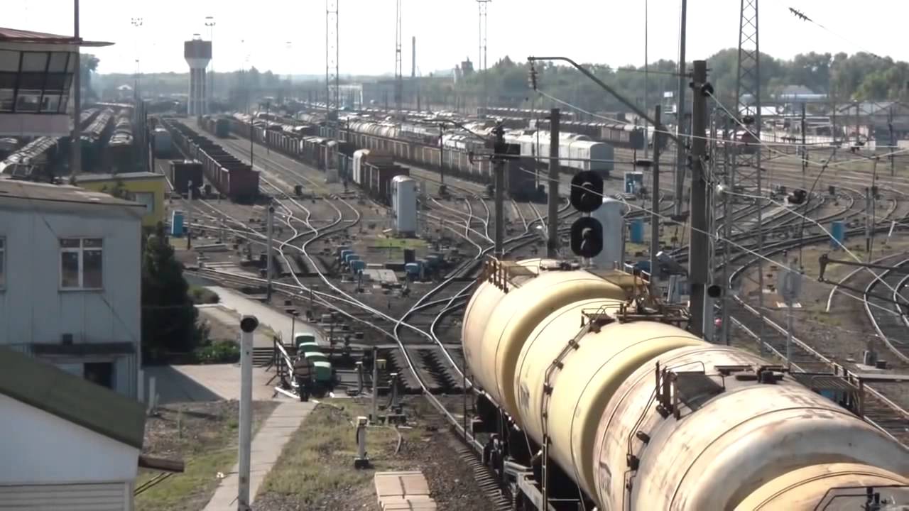 Сортировочная горка в ускоренной перемотке