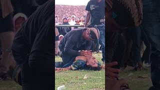 Download lagu Kesurupan jathilan paling seram !! #jaranan #jathilan #kudalumping mp3 Download lagu Kesurupan jathilan paling seram !! #jaranan #jathilan #kudalumping mp3