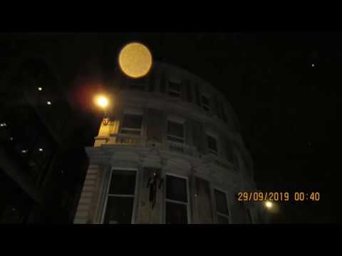 990  Dick Whittington Orbs 12. Viaduct Tavern