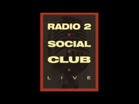 Tosca - Jingle Bells (Live da Radio 2 Social Club)