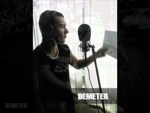 Demeter ft Komplicat-pizda unicata.wmv