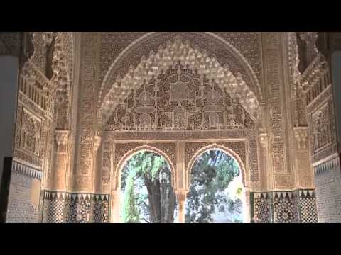 Reading the Alhambra