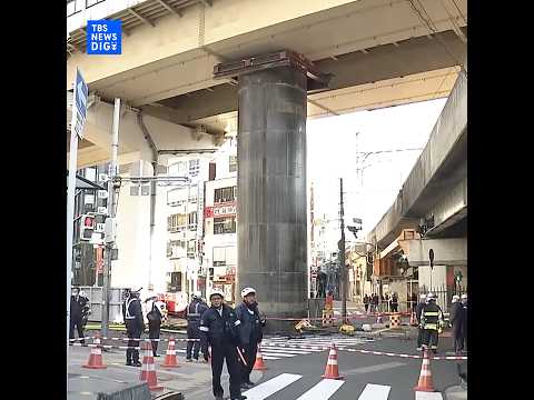 道路突き抜け…巨大な柱が突如出現　大阪市・北区 | TBS NEWS DIG