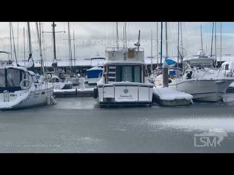 12-28-21 Everett, WA - Saltwater Marina Freezing Over