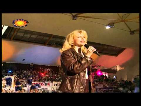 Iveta Bartošová - Správná dáma