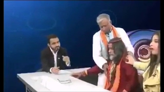 Swami Om Beaten On Live TV|| All videos Of Fight on TV || Must Watch video