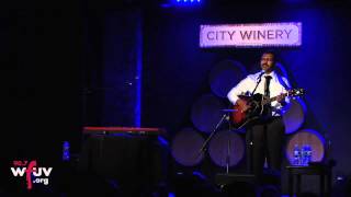 Bhi Bhiman - &quot;It&#39;s Cold Out Here&quot; (Live at City Winery)