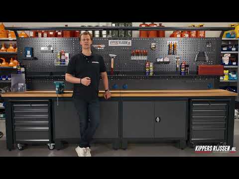 Product video thumbnail