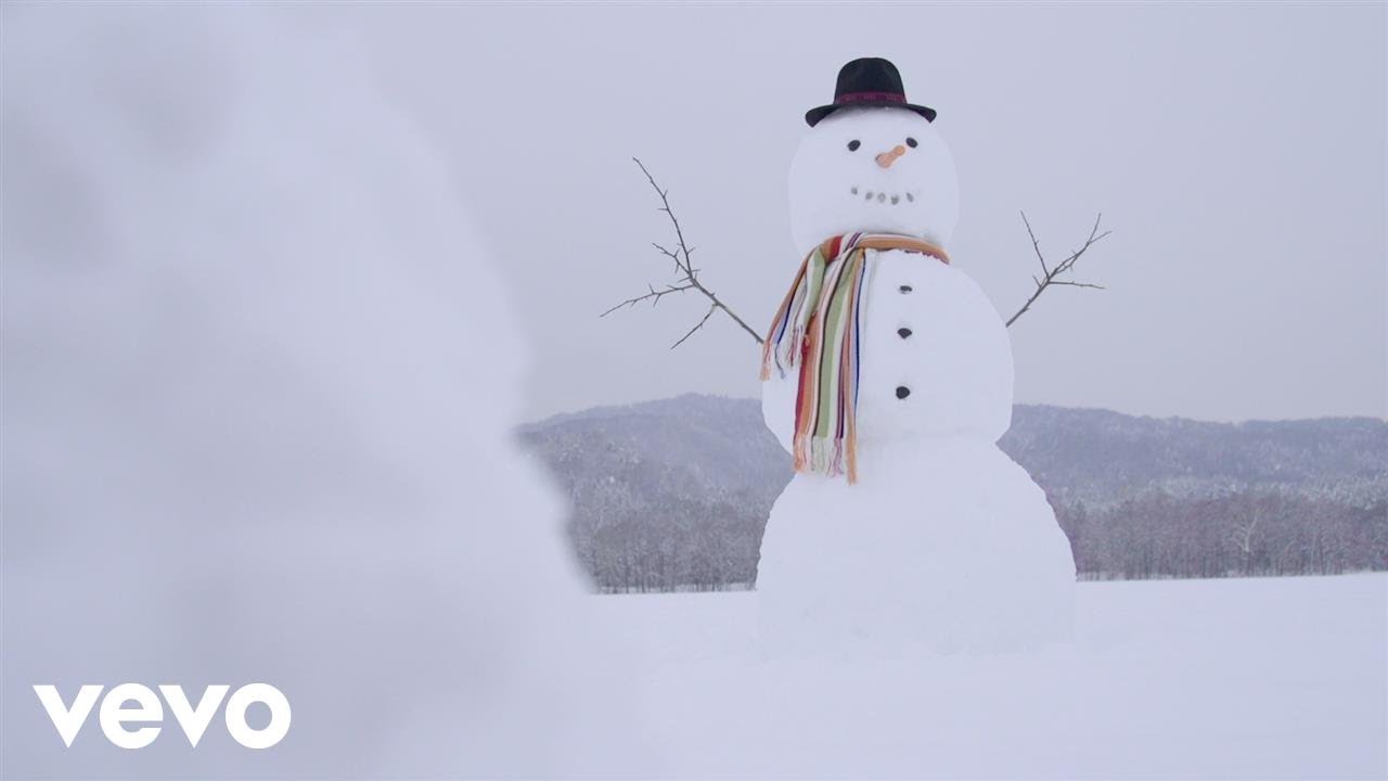 Mariah Carey — Lil Snowman