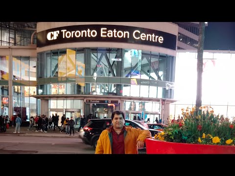 Amazing view of Dundas Square |  Toronto | Canada | Avaneesh Mishra #canada #toronto #dundasSquare