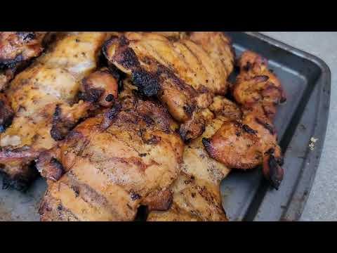 -The Ultimate Grilled Chicken Thighs Recipe - Juicy & Flavorful!