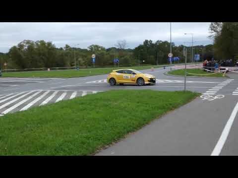 Super Oes 2017 Nowy Sącz #40 Renault Megane RS przejazd 2