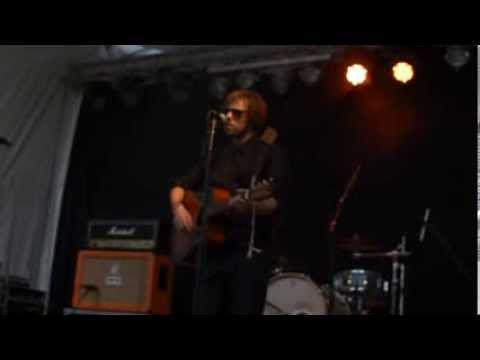 A boy named Johnny 25/7/2013