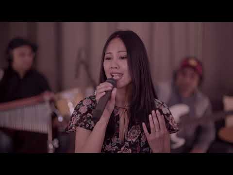 Artoetianti - Gi Mi Famiri [Live & Unplugged]