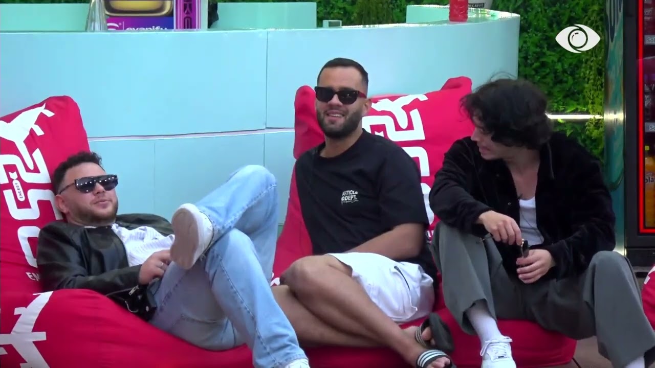 E di sa bukur dukesh/ Stenaldo komplimenton Brikenën, batuta mes banorëve