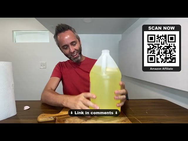 The Best Oil for Wooden Cutting Boards: Enhance Your Kitchen’s Lifespan - close-up view