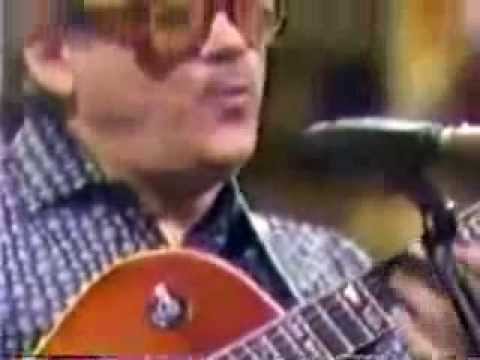 TOOTS THIELEMANS whistling "Bluesette" with John Williams and The Boston Pops