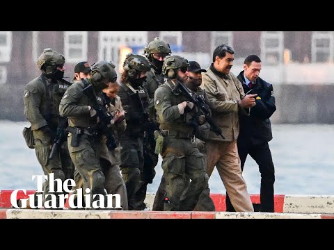 Maduro taken off helicopter in New York on way to court