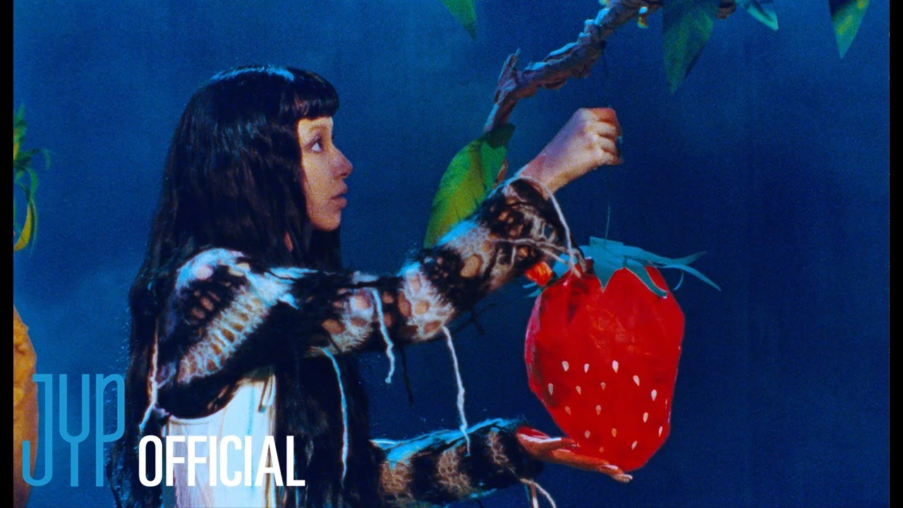 Welcome to LIL FANTASY CHAEYOUNG “AVOCADO(feat.Gliiico)”