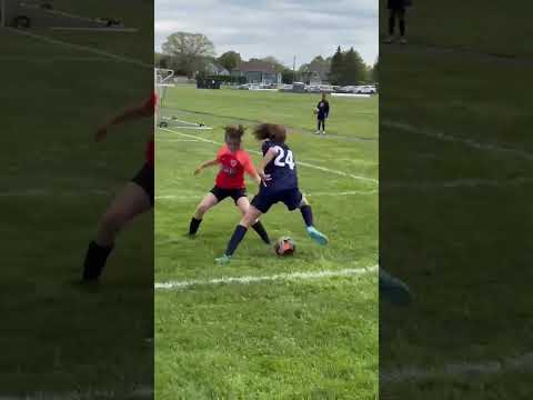 12-Year-Old's genius corner trick ! ⚽
