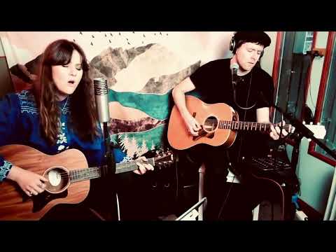 Kirsten Adamson & Jon Mackenzie - Long Way Home