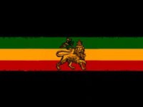 Strange Rootz performing Akae Beka Cover