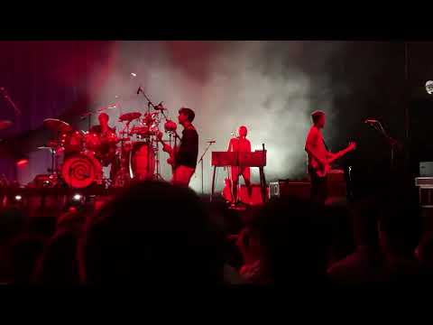Vampire Weekend - Jokerman (Bob Dylan cover) | Indianapolis, IN - 06.07.19