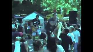 Fang- "Landshark" (live at Punk Rock Picnic 2012)