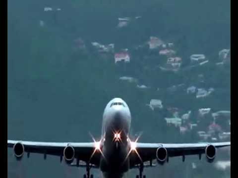 Airbus a340 vento forte de través saint marteen-take off with a strong wind é de arrepíar!