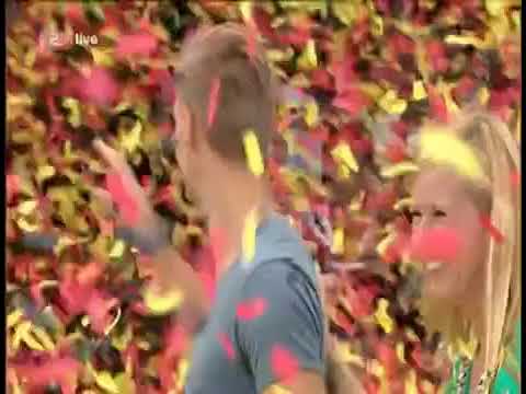 ZDF Fernsehgarten — Konfettiregen schwarz, rot, gold