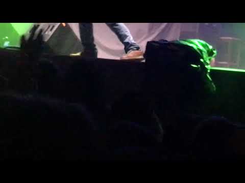 Nikone concierto- Mas rollo