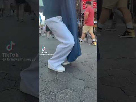 brooks tiktok picking up txunamy #brooks #txunamy #subscribe